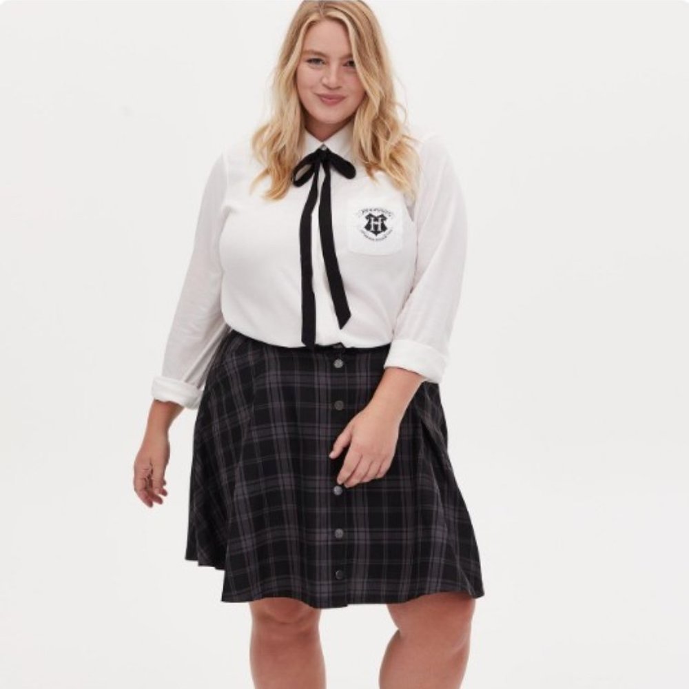 NWT Torrid Harry Potter Hogwarts Grey Plaid Twill Mini Skirt